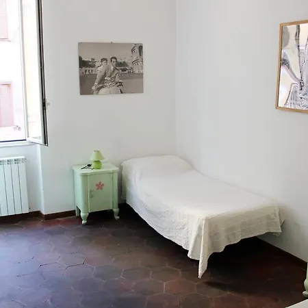 Lägenhet Borgo